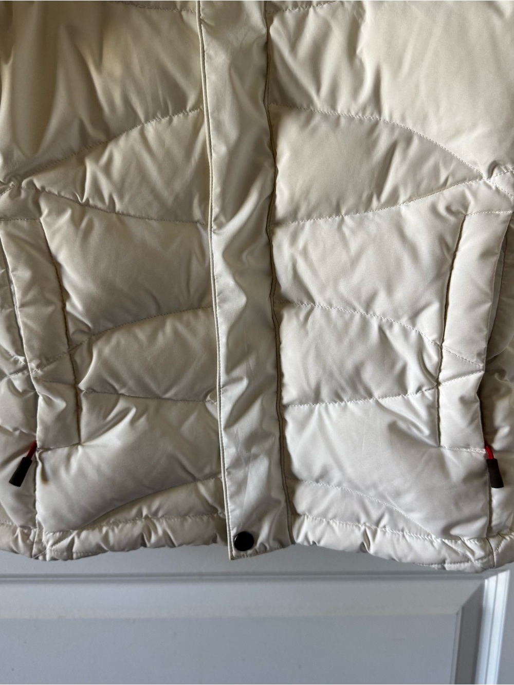 The North Face puffer coat - Picture 2 of 15